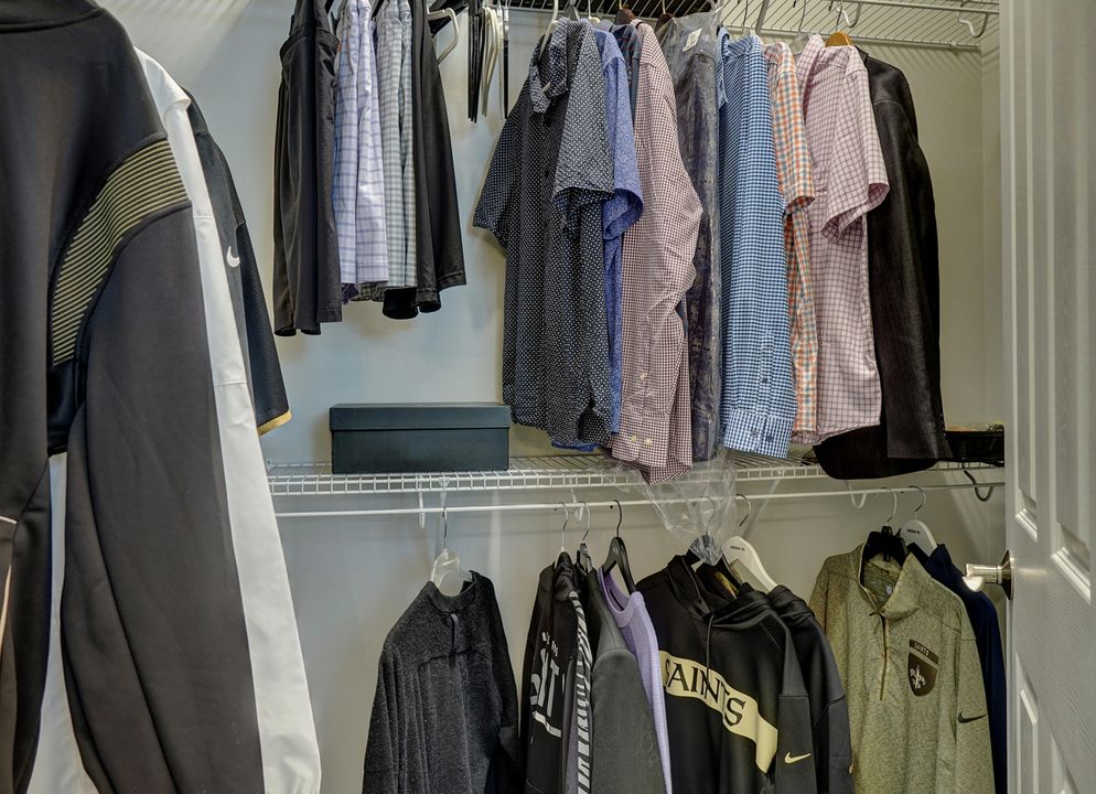 Под контрактом: $379,000 (2 спален, 2 ванн, 1646 Квадратных фут)