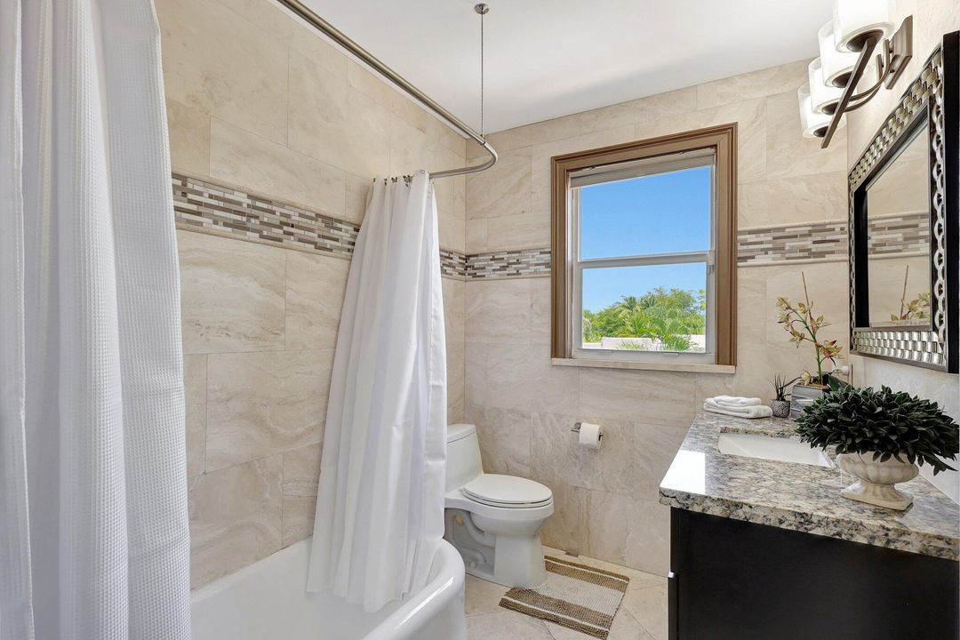 For Sale: $2,199,000 (7 beds, 7 baths, 4209 Square Feet)