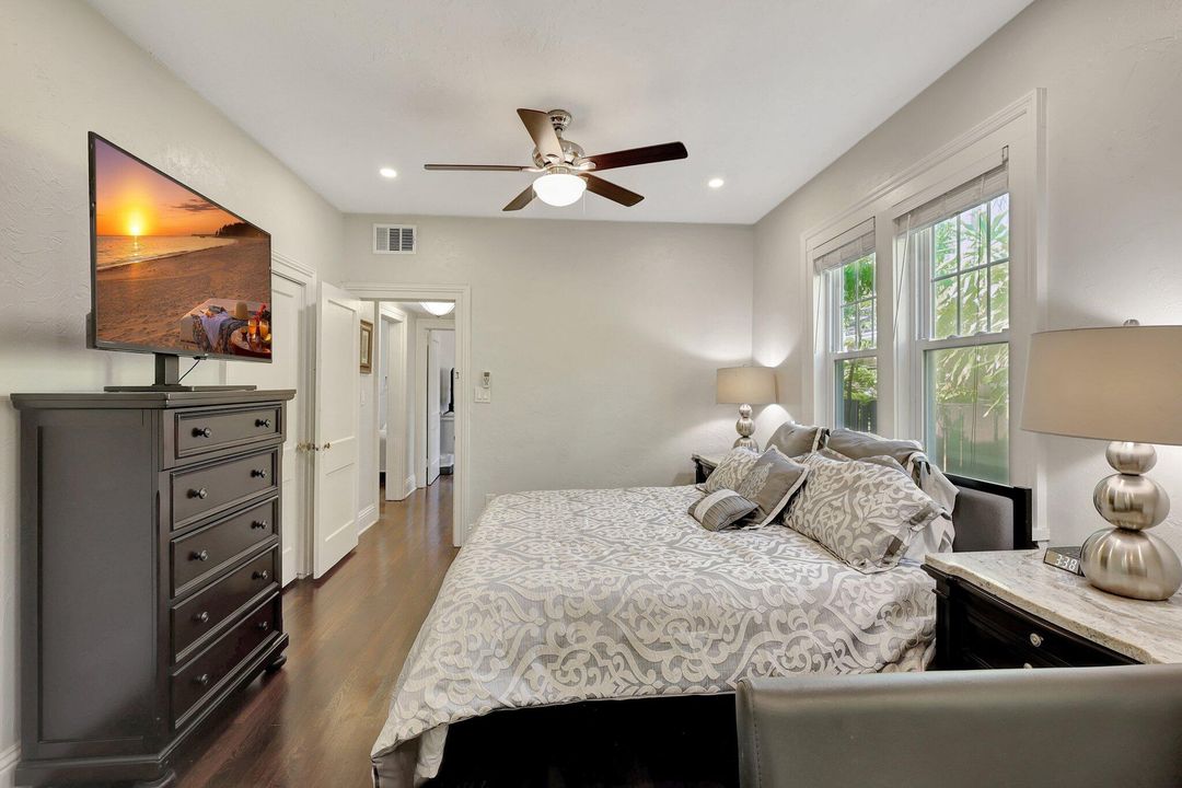 For Sale: $2,199,000 (7 beds, 7 baths, 4209 Square Feet)