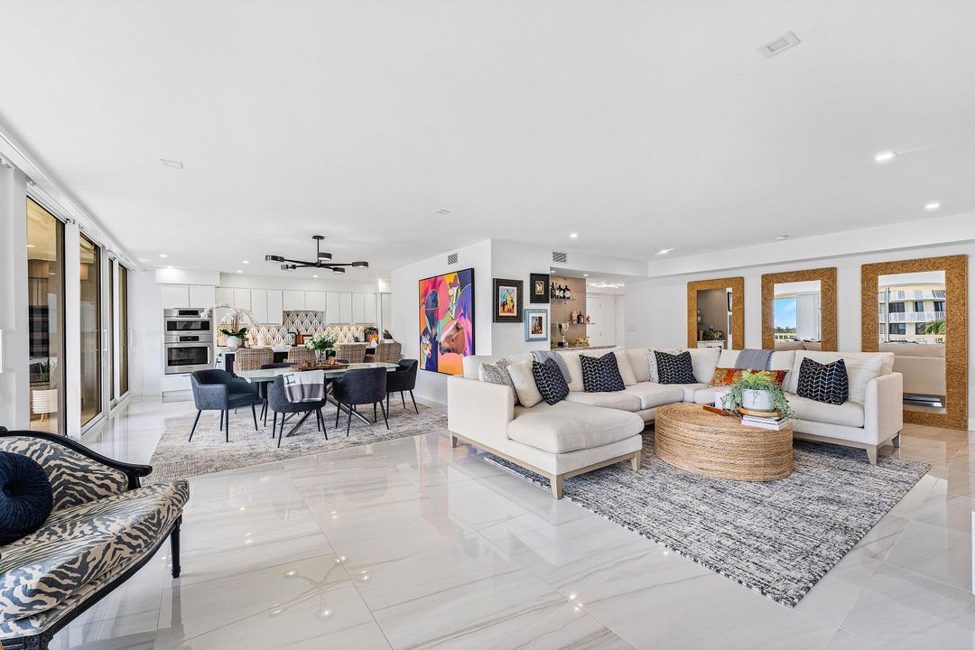 For Sale: $1,825,000 (2 beds, 2 baths, 2005 Square Feet)