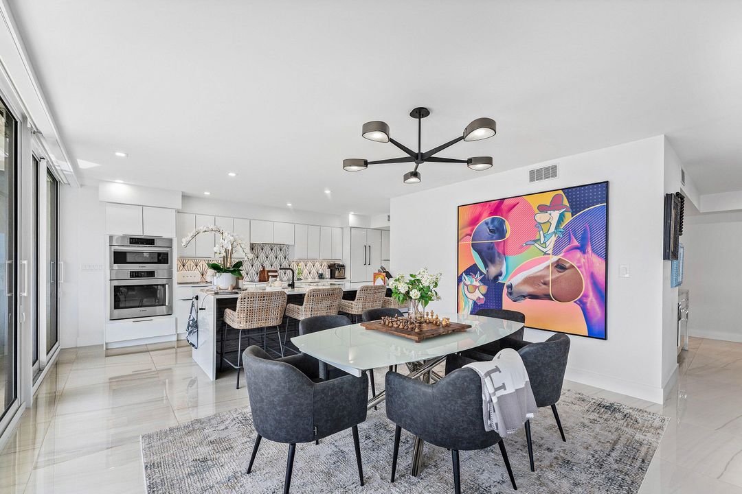 For Sale: $1,825,000 (2 beds, 2 baths, 2005 Square Feet)