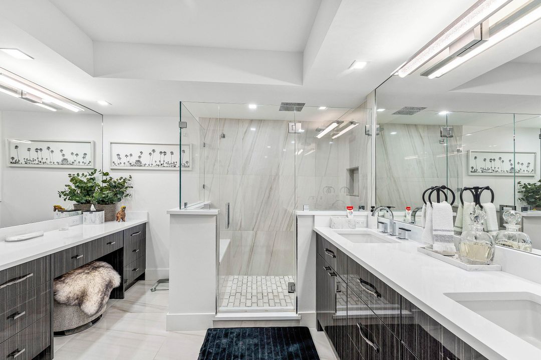 For Sale: $1,825,000 (2 beds, 2 baths, 2005 Square Feet)