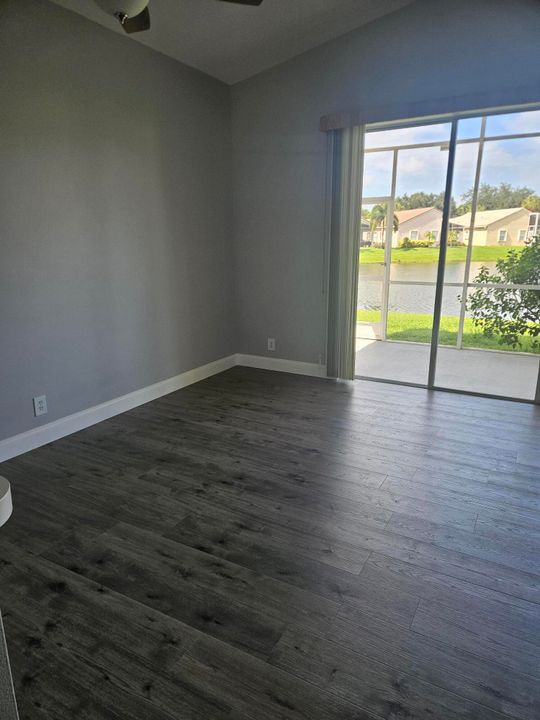 待售: $319,000 (2 贝兹, 2 浴室, 1398 平方英尺)