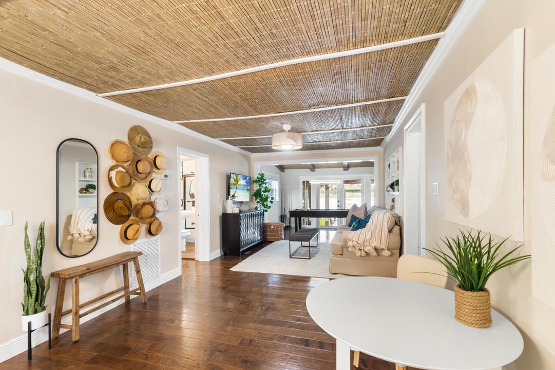 En Venta: $1,249,999 (7 camas, 4 baños, 2941 Pies cuadrados)