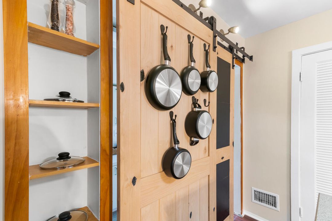 En Venta: $1,249,999 (7 camas, 4 baños, 2941 Pies cuadrados)