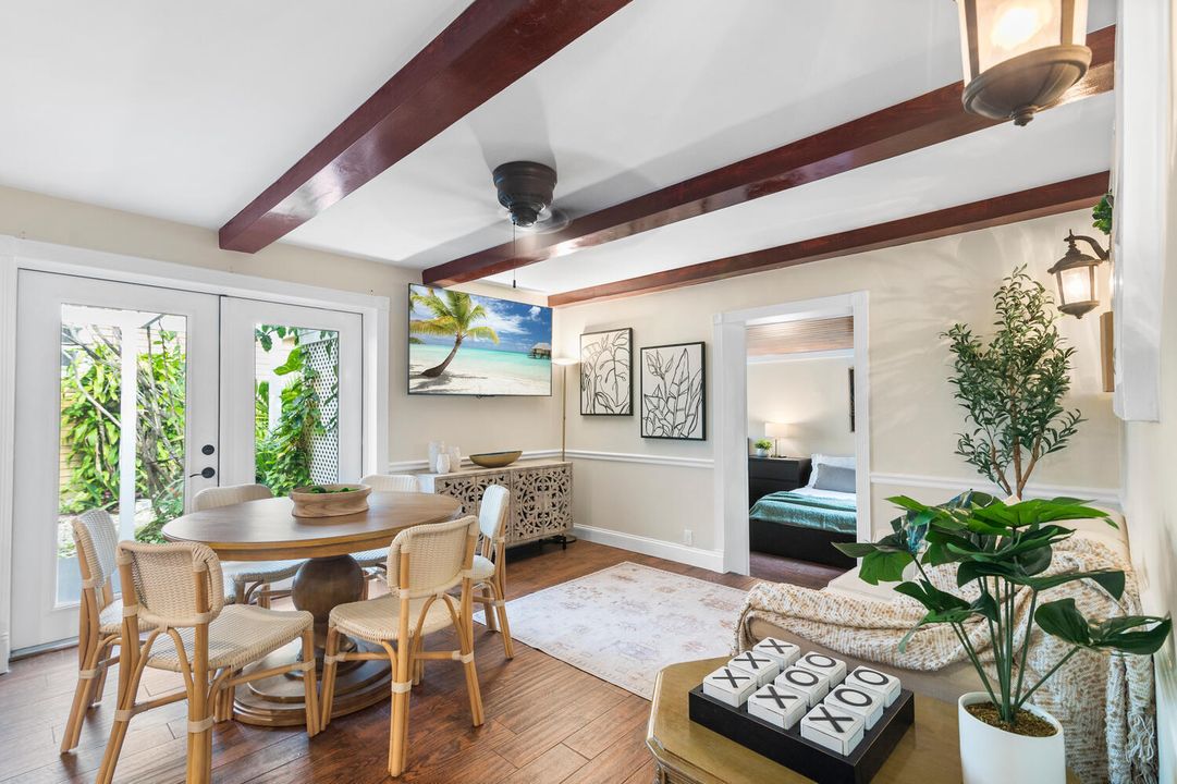 En Venta: $1,249,999 (7 camas, 4 baños, 2941 Pies cuadrados)