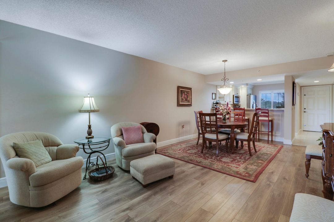 На продажу: $545,000 (2 спален, 2 ванн, 1385 Квадратных фут)