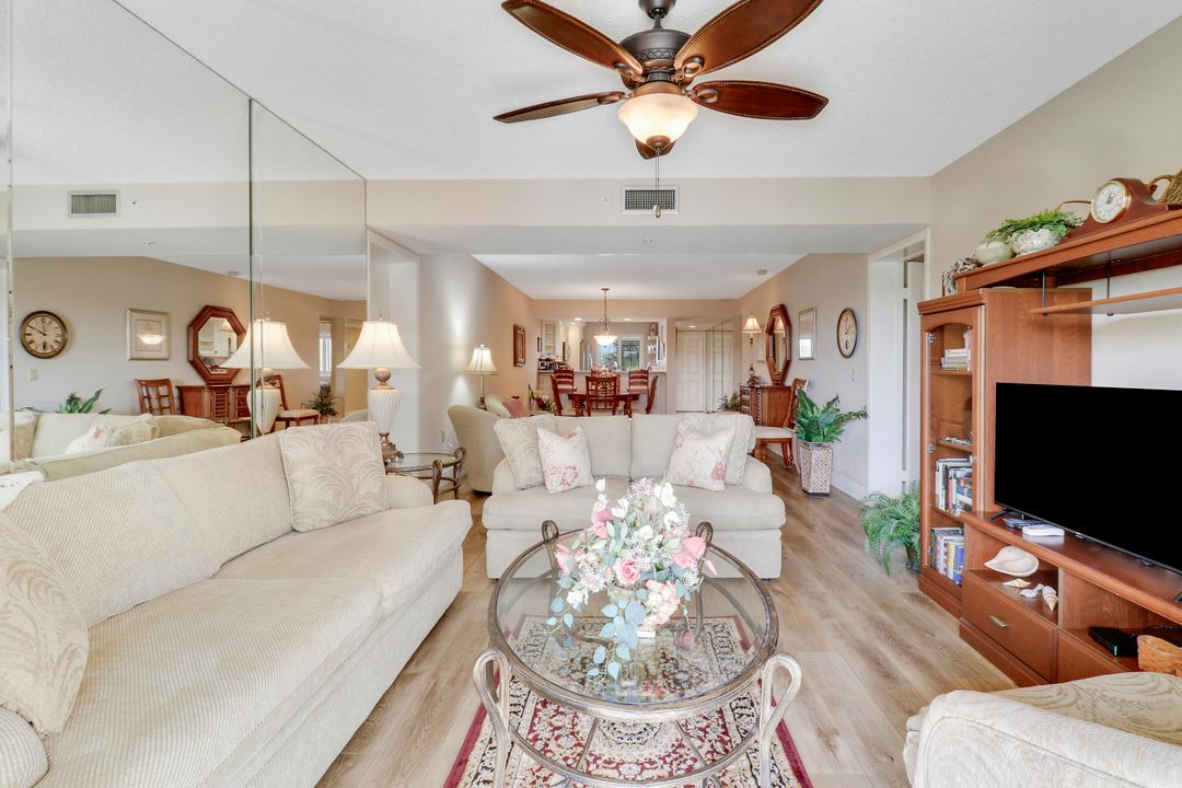 На продажу: $545,000 (2 спален, 2 ванн, 1385 Квадратных фут)