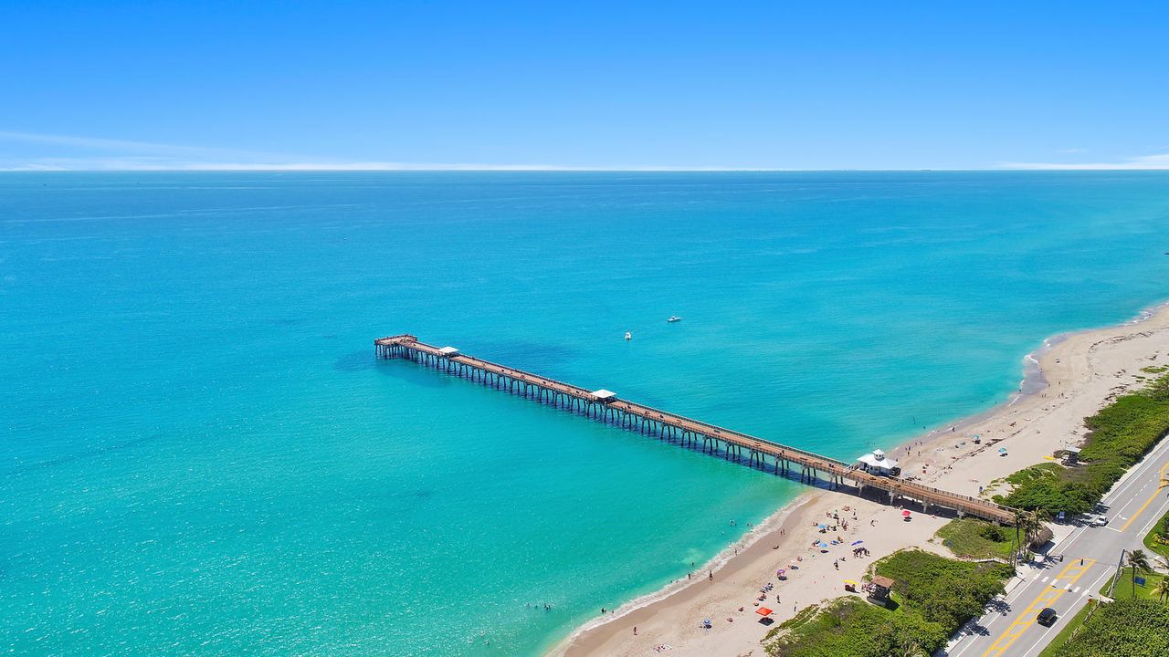 На продажу: $545,000 (2 спален, 2 ванн, 1385 Квадратных фут)