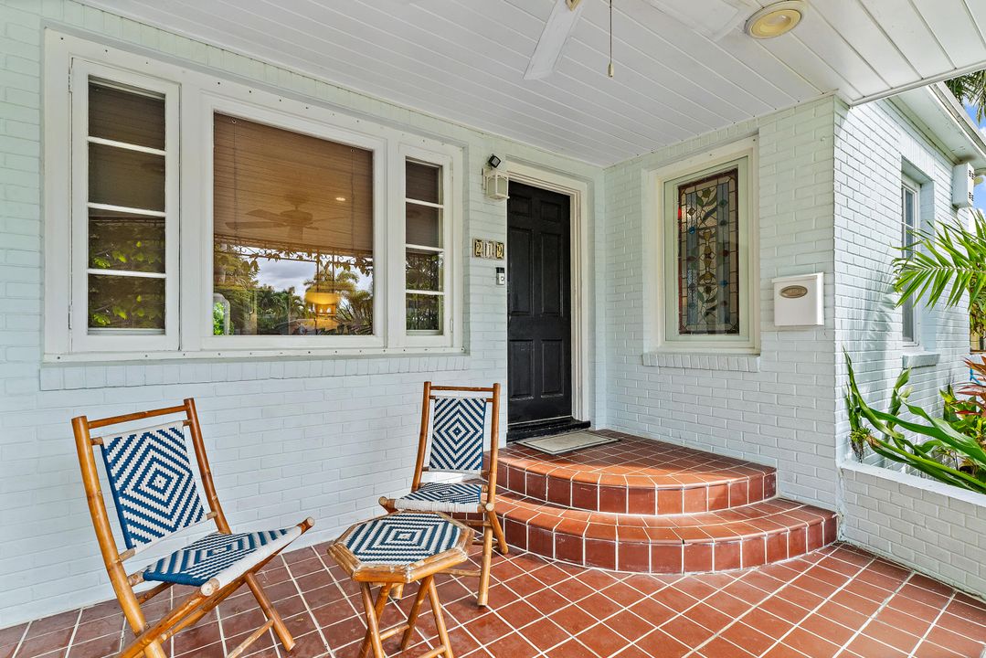 На продажу: $1,875,000 (4 спален, 4 ванн, 2086 Квадратных фут)