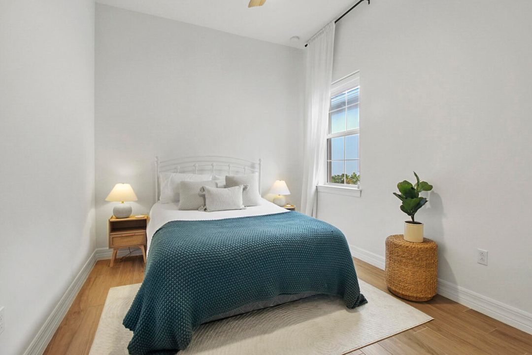 En Renta: $5,900 (3 camas, 2 baños, 2298 Pies cuadrados)