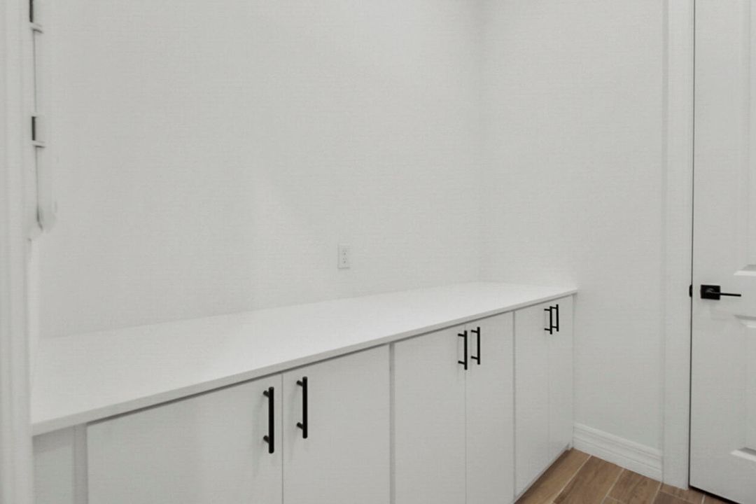 En Renta: $5,900 (3 camas, 2 baños, 2298 Pies cuadrados)