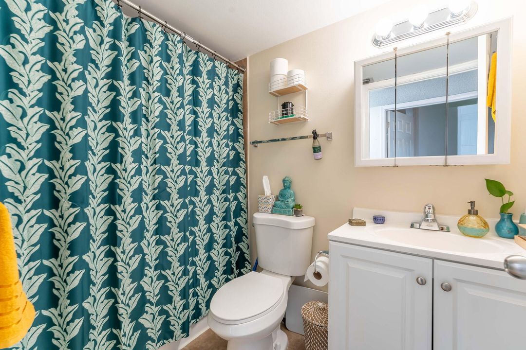 For Sale: $198,888 (2 beds, 2 baths, 1030 Square Feet)