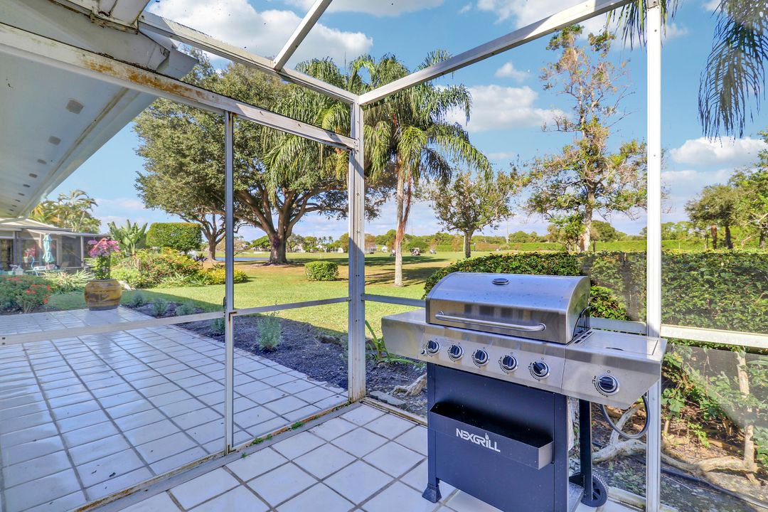 出租: $11,000 (3 贝兹, 2 浴室, 2112 平方英尺)