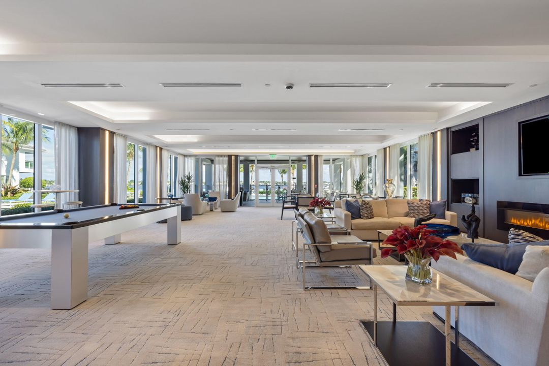 For Sale: $1,995,000 (2 beds, 2 baths, 1959 Square Feet)