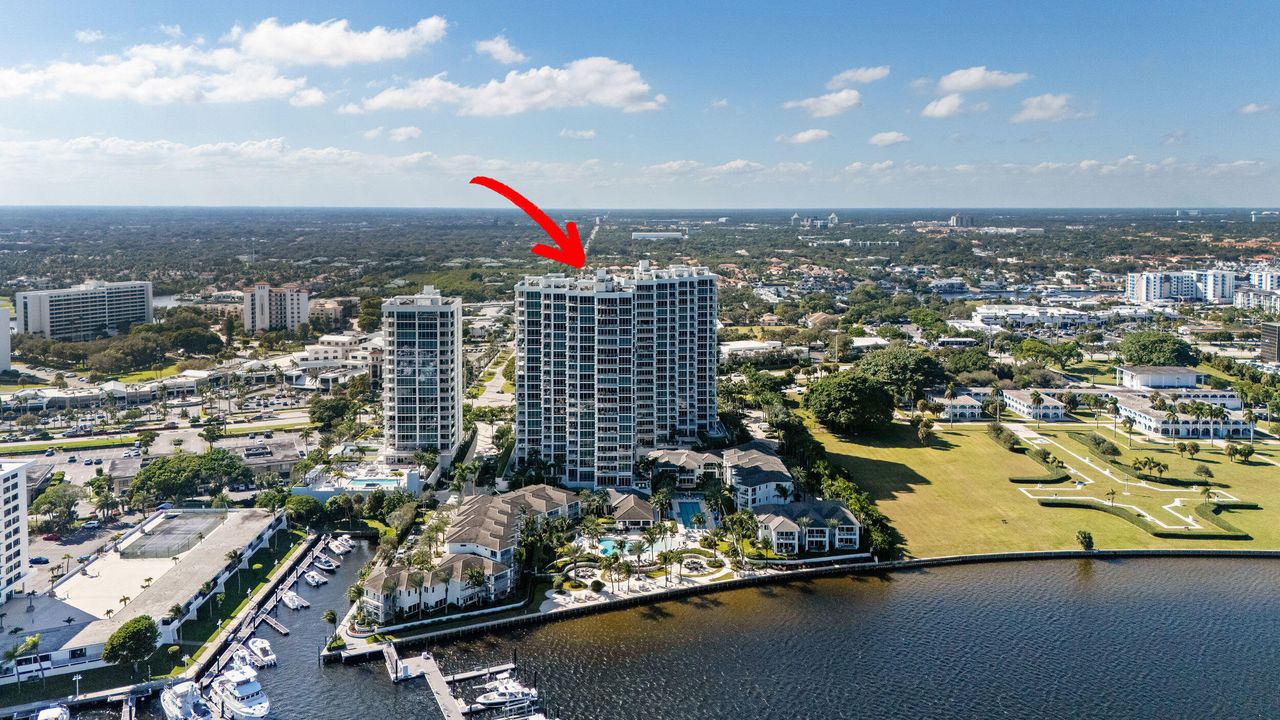 For Sale: $1,995,000 (2 beds, 2 baths, 1959 Square Feet)