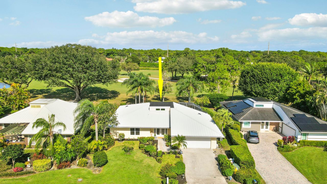 出租: $11,000 (3 贝兹, 2 浴室, 2112 平方英尺)