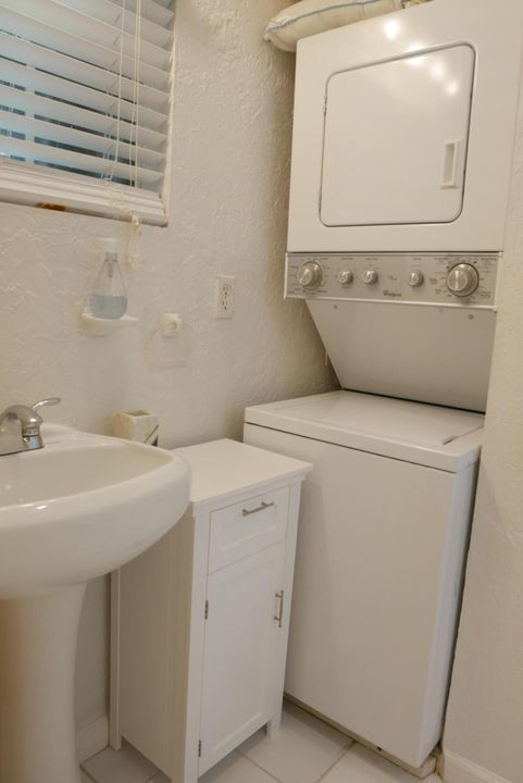 На продажу: $1,875,000 (4 спален, 4 ванн, 2086 Квадратных фут)