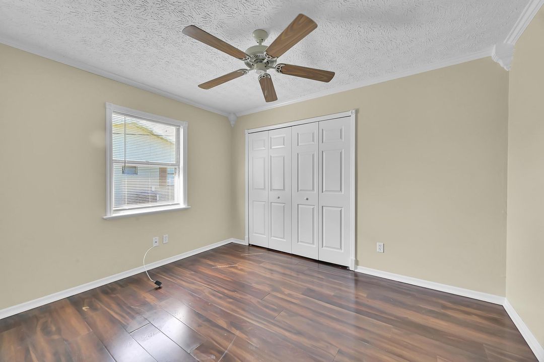 En Renta: $2,400 (3 camas, 2 baños, 1301 Pies cuadrados)