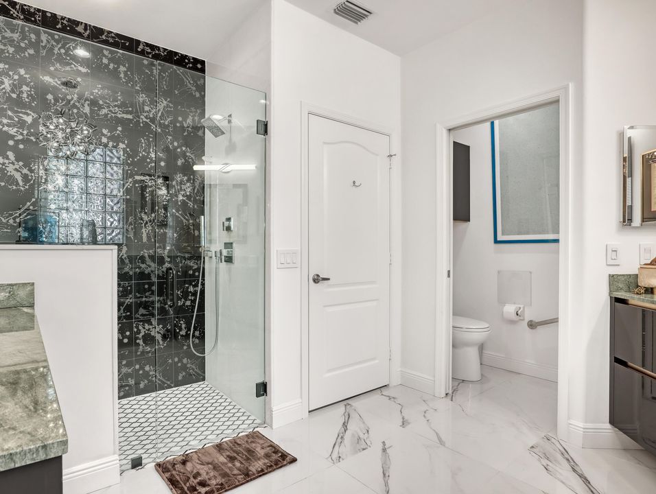 For Sale: $890,000 (3 beds, 3 baths, 2233 Square Feet)