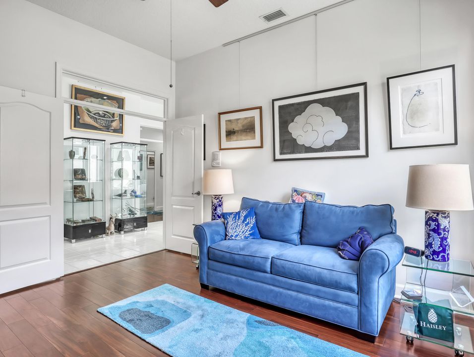 For Sale: $890,000 (3 beds, 3 baths, 2233 Square Feet)