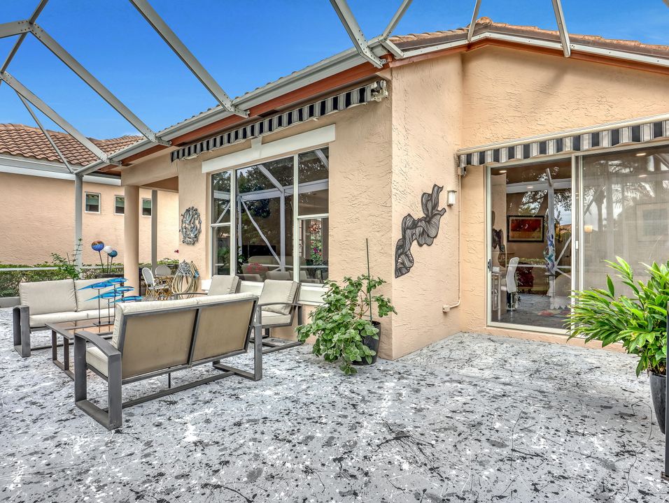 For Sale: $890,000 (3 beds, 3 baths, 2233 Square Feet)