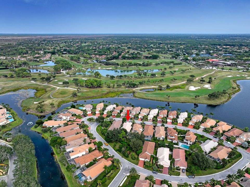 For Sale: $890,000 (3 beds, 3 baths, 2233 Square Feet)