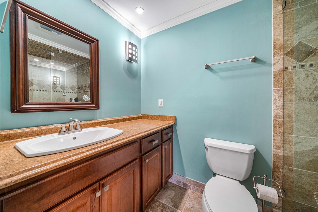 For Sale: $206,000 (2 beds, 2 baths, 1175 Square Feet)