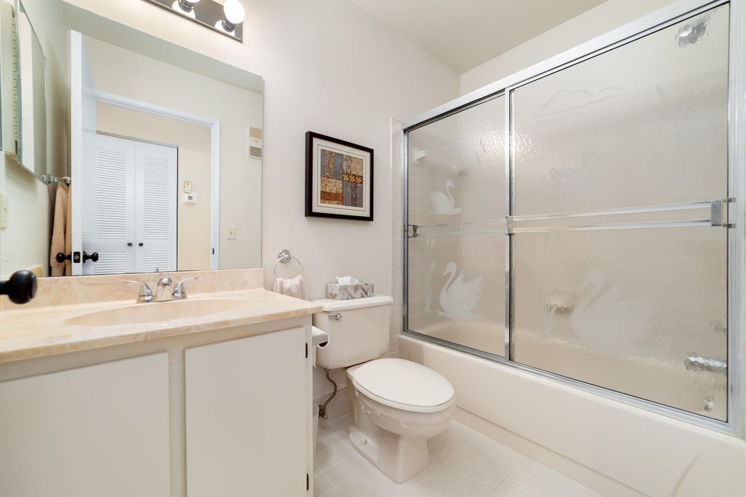 Active With Contract: $219,000 (3 beds, 2 baths, 1385 Square Feet)