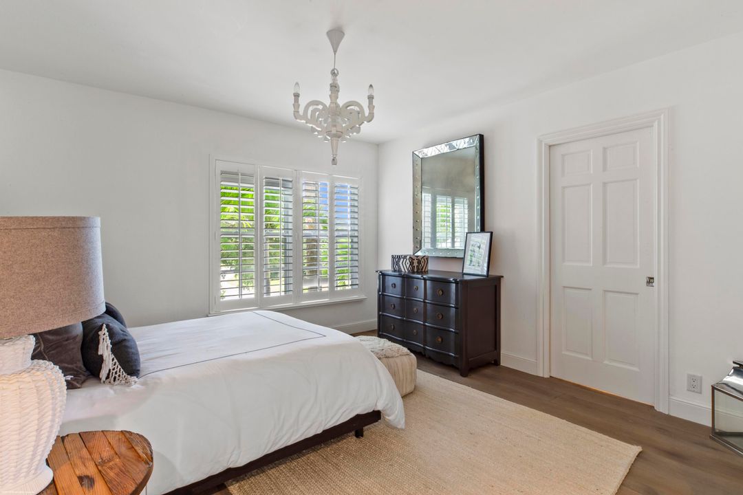 For Sale: $1,850,000 (4 beds, 3 baths, 2401 Square Feet)