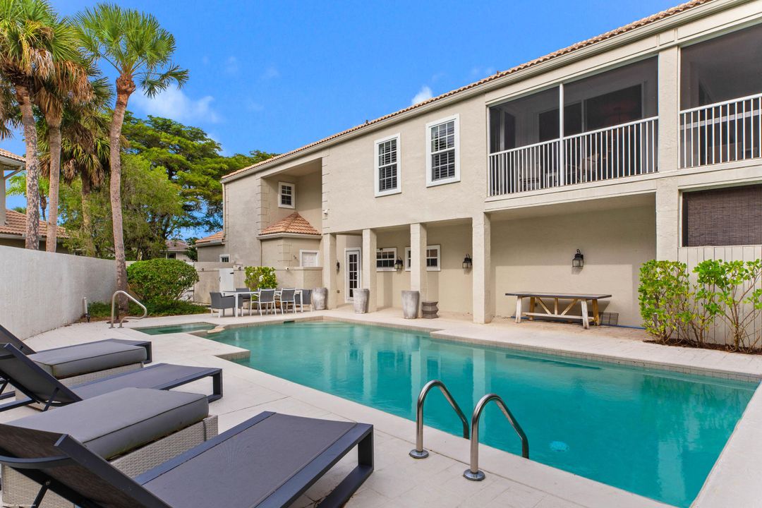 For Sale: $1,850,000 (4 beds, 3 baths, 2401 Square Feet)