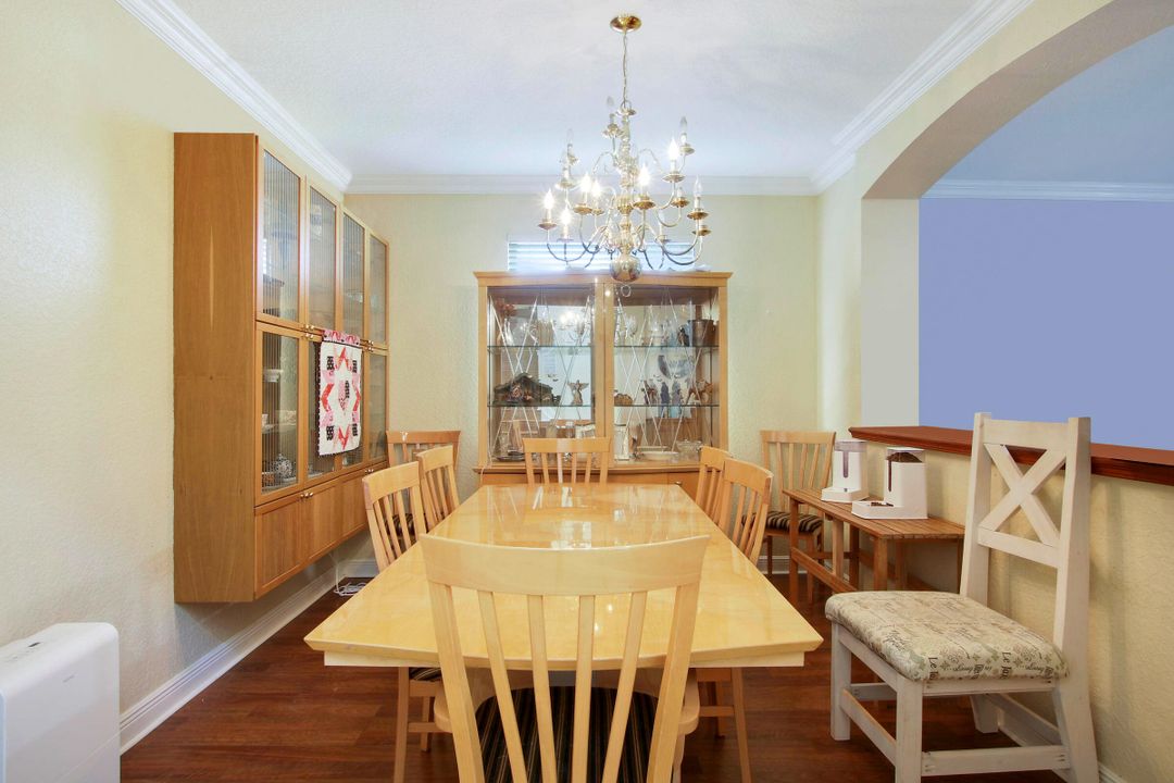 Active With Contract: $669,000 (5 beds, 3 baths, 3007 Square Feet)