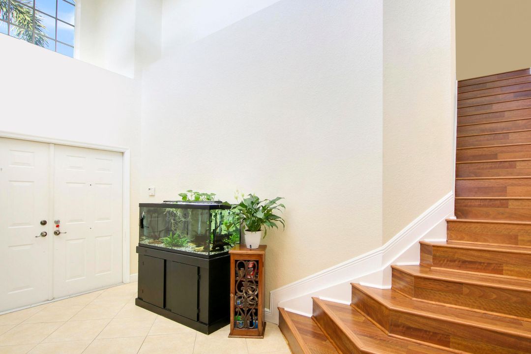 Active With Contract: $669,000 (5 beds, 3 baths, 3007 Square Feet)