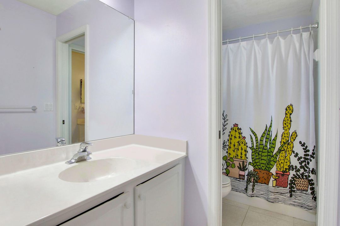 Active With Contract: $669,000 (5 beds, 3 baths, 3007 Square Feet)