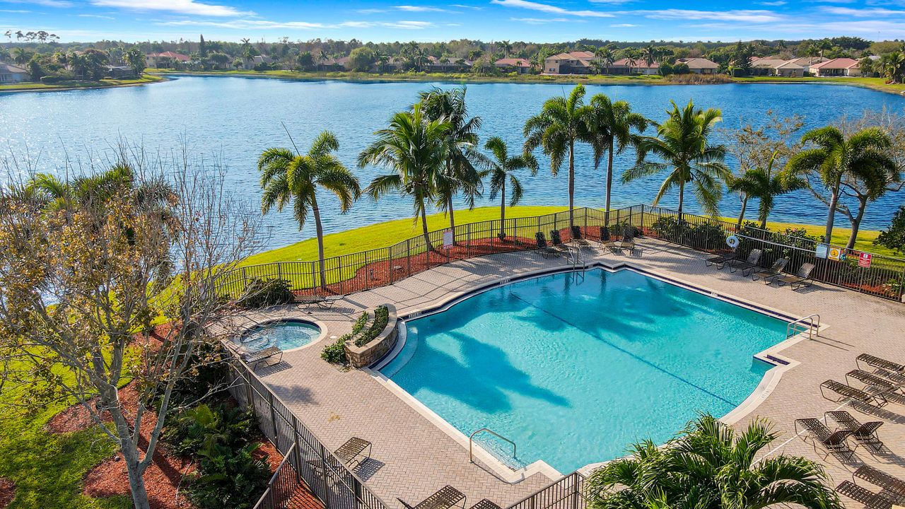 Active With Contract: $669,000 (5 beds, 3 baths, 3007 Square Feet)