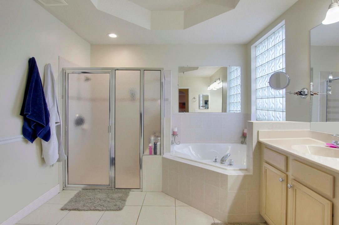 Active With Contract: $669,000 (5 beds, 3 baths, 3007 Square Feet)