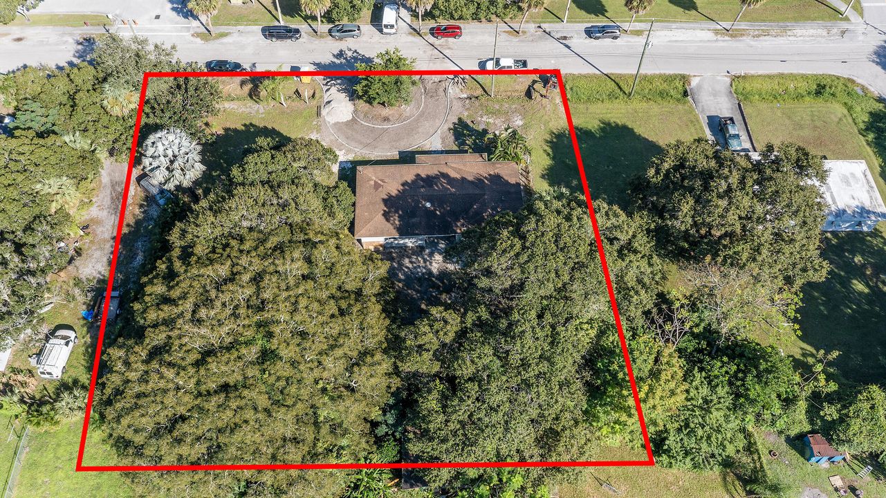 En Venta: $325,000 (3 camas, 2 baños, 1664 Pies cuadrados)