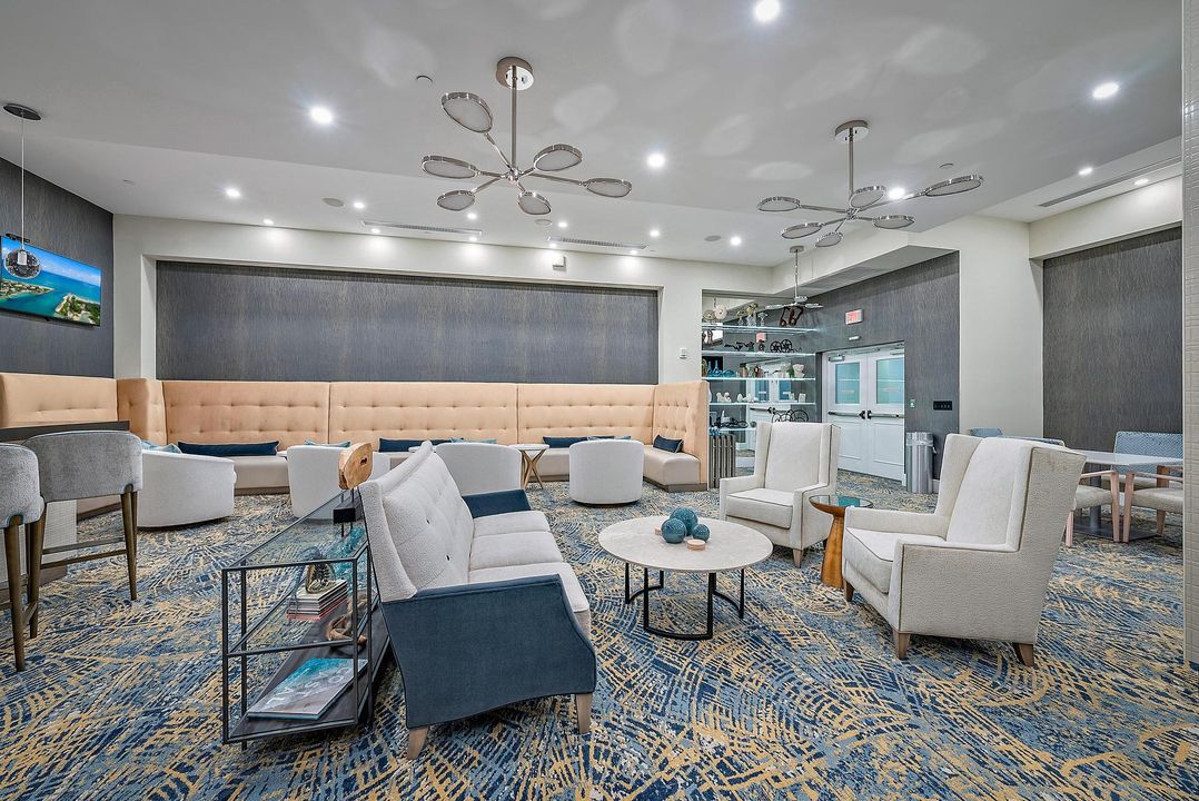 待售: $5,500,000 (3 贝兹, 3 浴室, 2734 平方英尺)