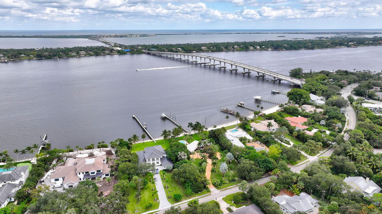 На продажу: $120,000 (1 спален, 1 ванн, 696 Квадратных фут)