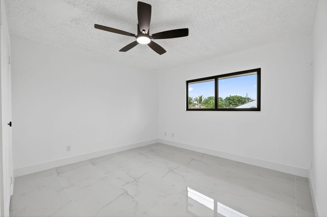 Activo con contrato: $475,850 (3 camas, 2 baños, 1592 Pies cuadrados)