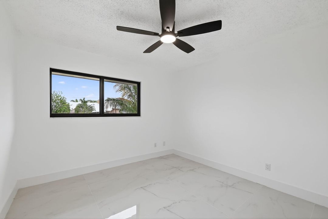 Activo con contrato: $475,850 (3 camas, 2 baños, 1592 Pies cuadrados)