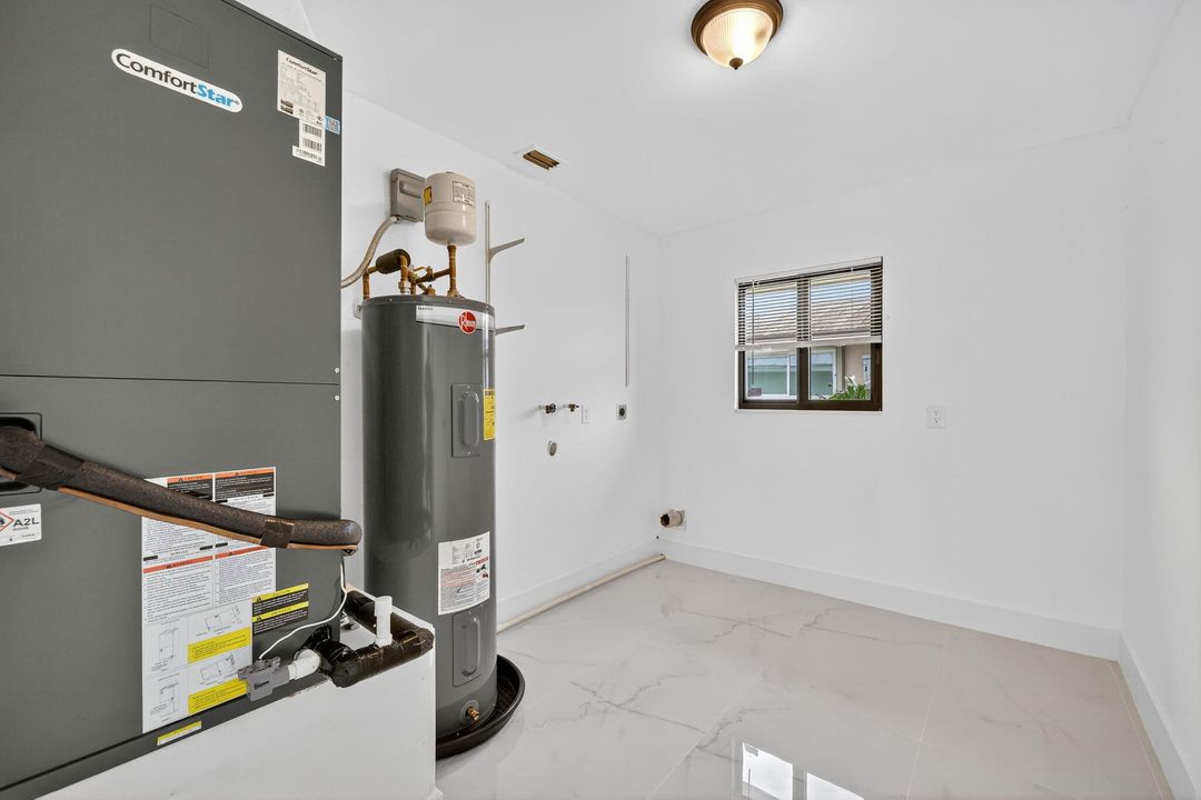 Activo con contrato: $475,850 (3 camas, 2 baños, 1592 Pies cuadrados)