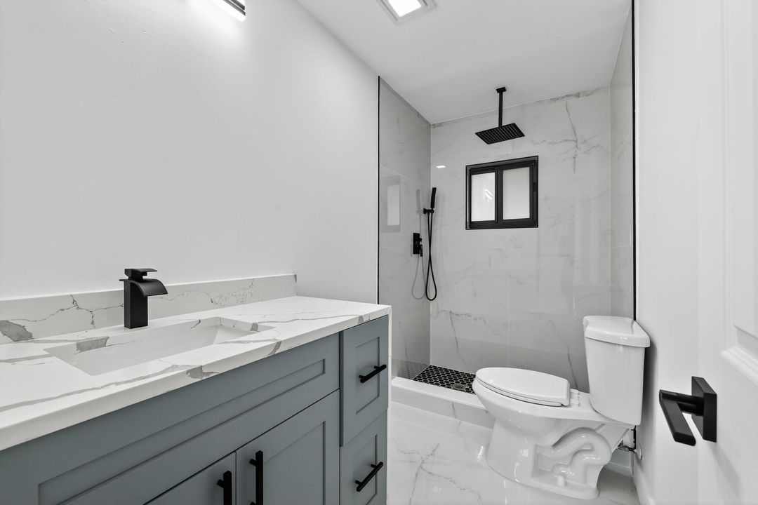 Activo con contrato: $475,850 (3 camas, 2 baños, 1592 Pies cuadrados)