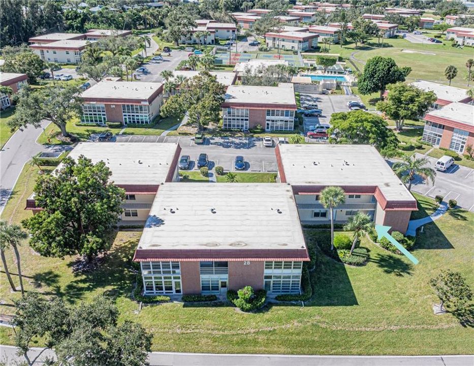 For Sale: $164,900 (2 beds, 2 baths, 1000 Square Feet)