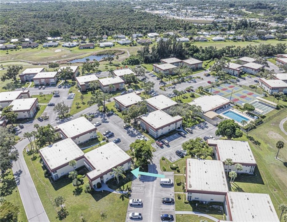 For Sale: $164,900 (2 beds, 2 baths, 1000 Square Feet)