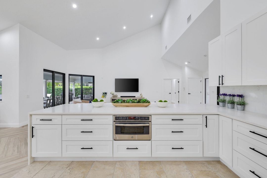 Active With Contract: $2,695,000 (4 beds, 3 baths, 3906 Square Feet)