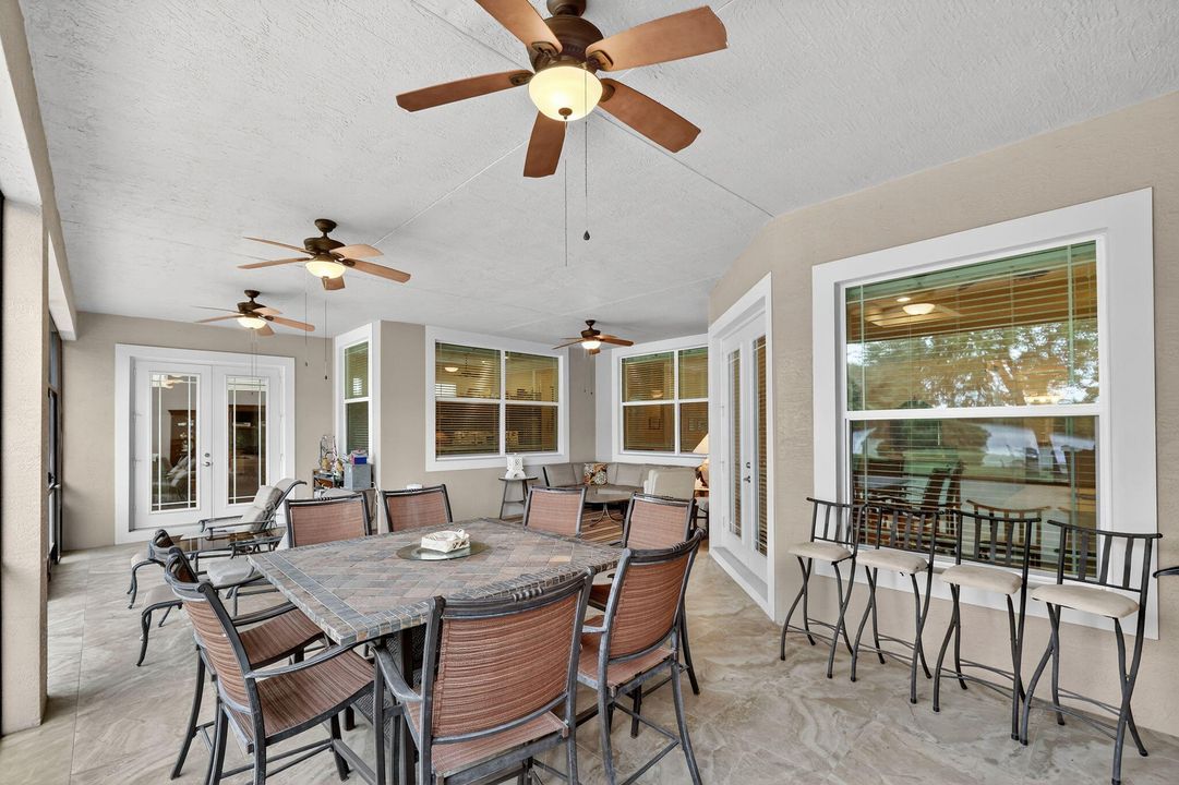 Activo con contrato: $1,650,000 (4 camas, 3 baños, 3513 Pies cuadrados)