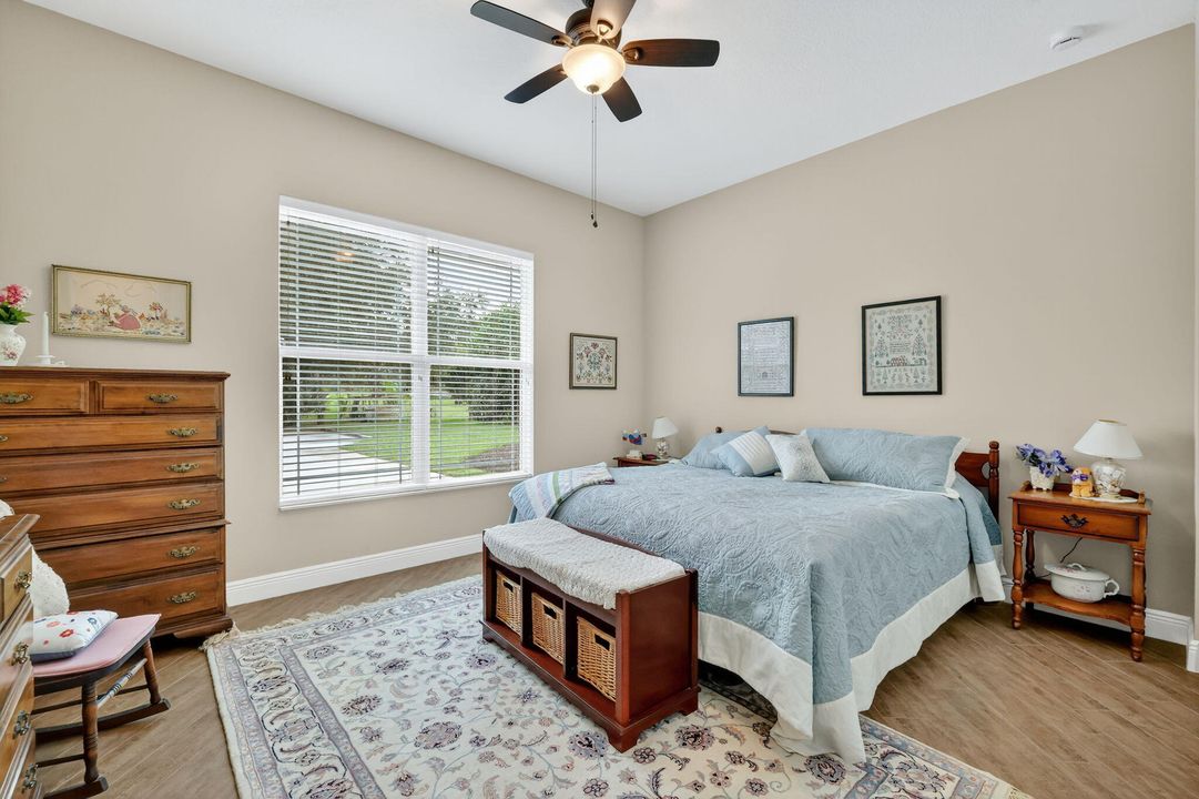 Activo con contrato: $1,650,000 (4 camas, 3 baños, 3513 Pies cuadrados)