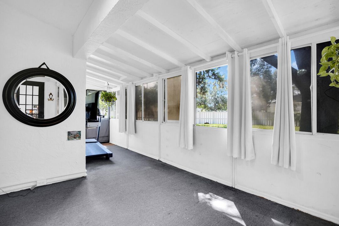 В аренду: $2,600 (3 спален, 2 ванн, 1355 Квадратных фут)