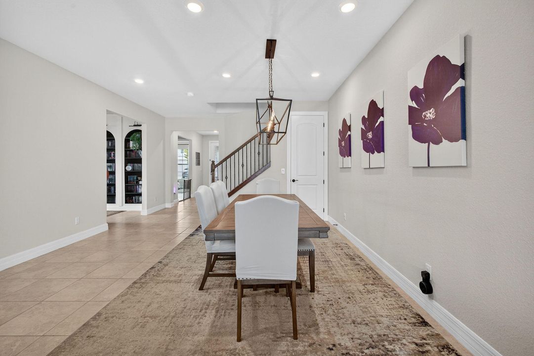 待售: $779,000 (5 贝兹, 4 浴室, 4211 平方英尺)